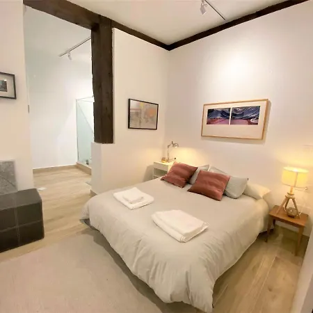 Opera-Suites Luxury La Boheme, In The Very Center Of Madrid. Zewnętrze zdjęcie